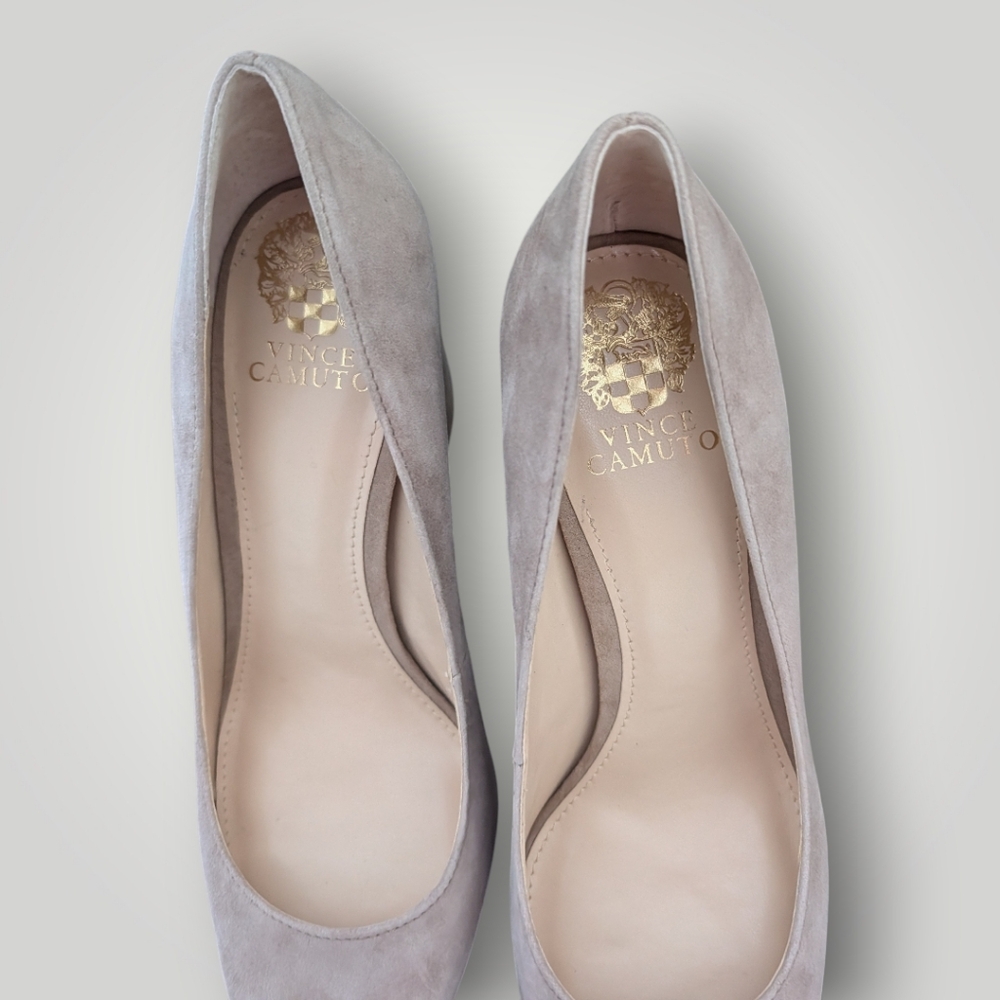 Vince Camuto Ableen Pump - Picture 10 of 12